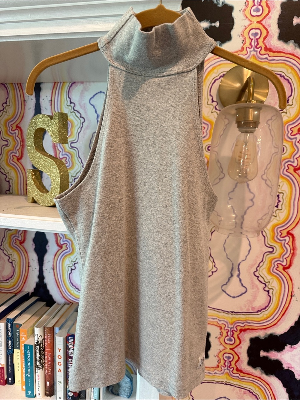 ELSA Sleeveless Mock Neck Tank Top - Light Gray